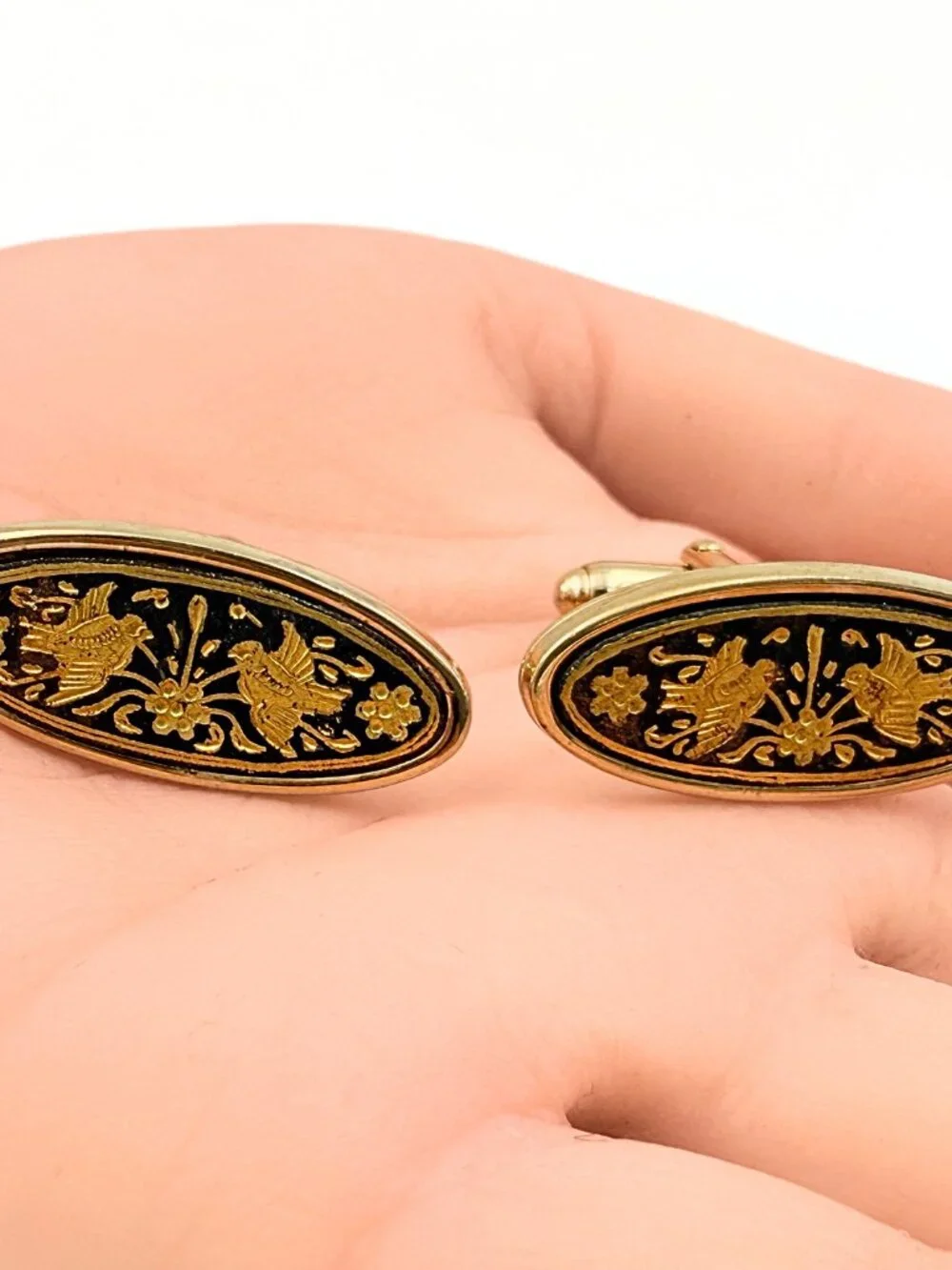 Anson Signed Damascene Toledo Vintage Elongated Gold Plated Cufflinks